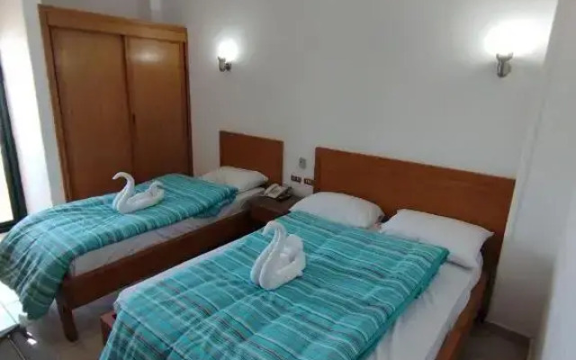 Sea View Hotel
