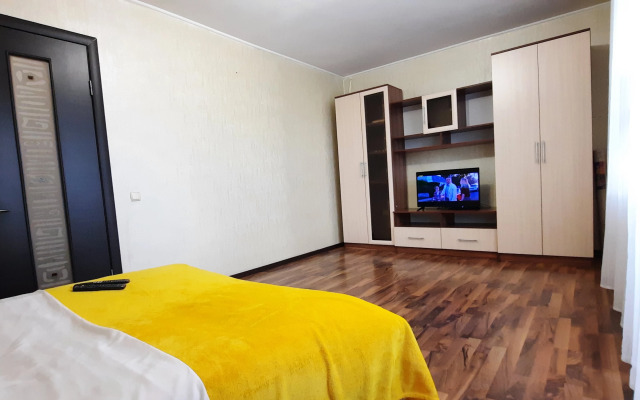 Квартира рядом с ТАУ Галерея Саратов