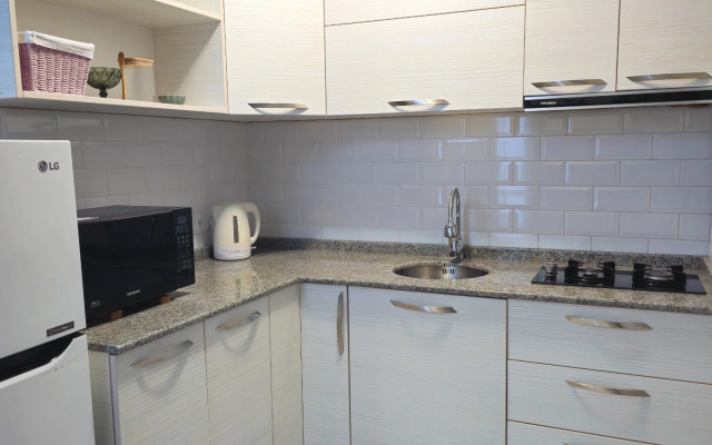 Двухкомнатная квартира 24home.batumi с прямым видом на море 574