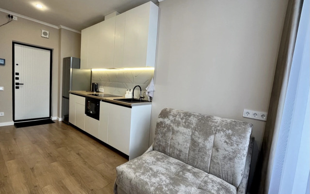 Stilnaya 3-Kh Mestnaya V Zhk Art Yalta Flat