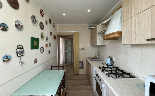 2-kom Fadeeva 13b-49 KakDoma Sevastopol Flat