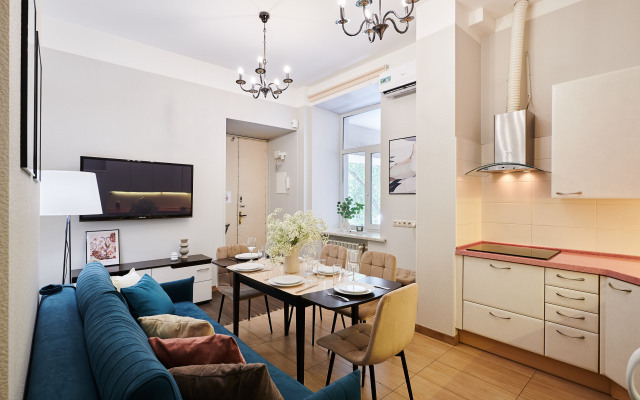 GM Apartments v Dome na Naberezhnoy Flat