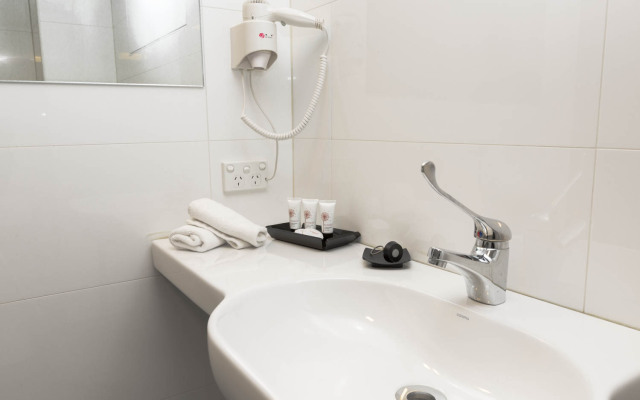 Bankstown Hotel