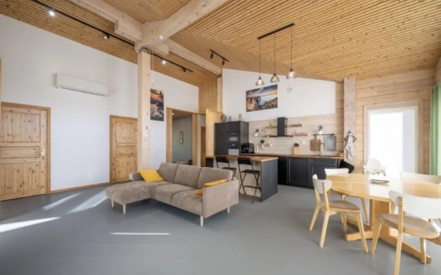 Kiiski Home Villa
