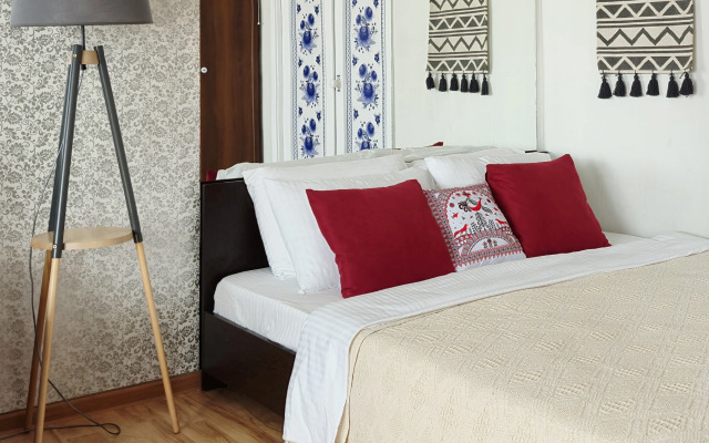 Dizaynerskaya Kvartira Gzhel  V Russkom Stile Flat