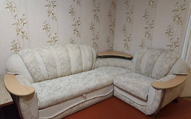 Квартира на Изыскателей 38б