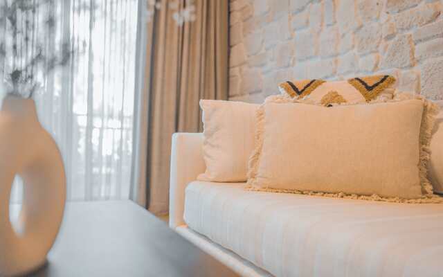 Kimera Lounge Hotel