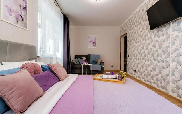 Квартира двухкомнатная Апарт Отелика в Шаговой Доступности от Парка Галицкого