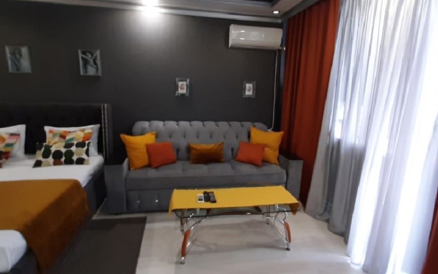 Na prospekte Lenina 29/15 Flat