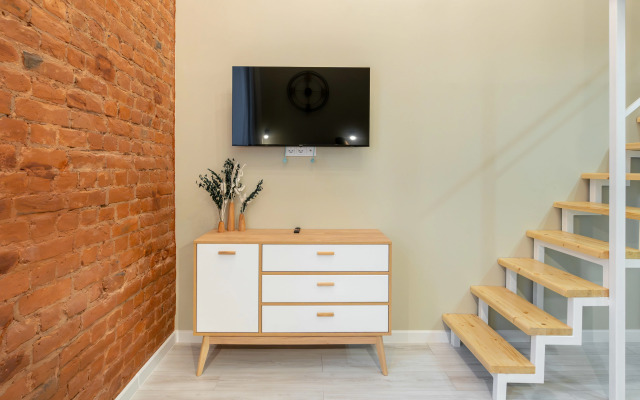 Квартира уютная студия с дизайнерским ремонтом