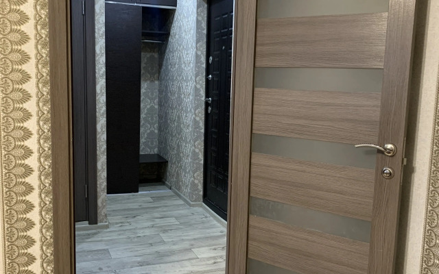 Na Baklanovskom prospekte 97 Flat