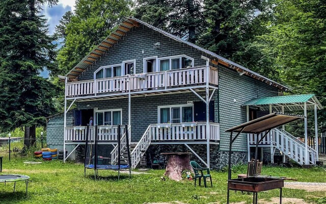 Отель Green House