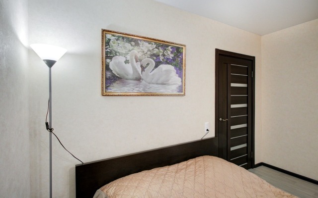 Апартаменты на Переверткина 1/4