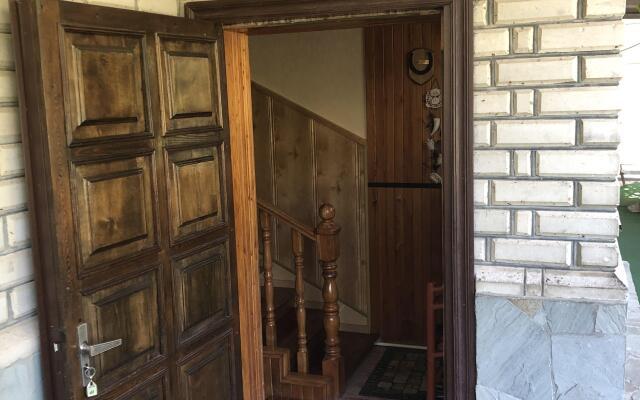 Na Vilyyamsa Guest House