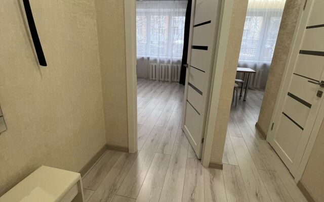 V Serdtse Rostova Flat