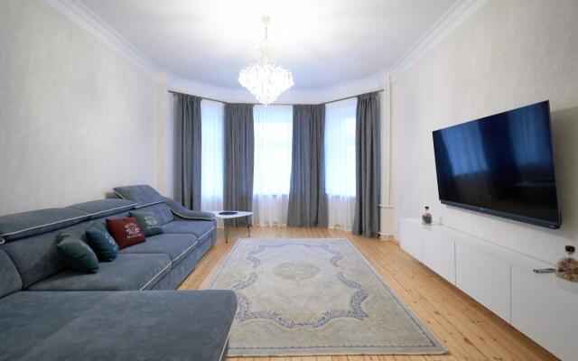 Апартаменты Apartment near train station