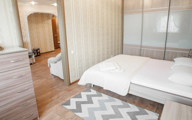 Апартаменты Двухкомнатные Ленина 117а