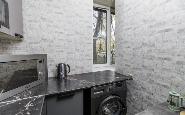 Апартаменты Отличный День рядом с ТРЦ Алмаз