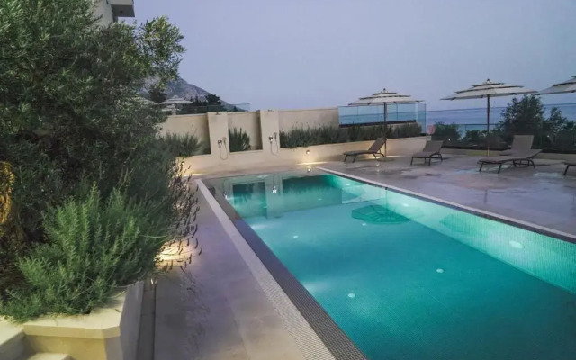 Casa Al Mare Premium Residences Apartments