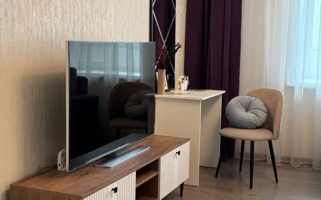 Sovremennaya kvartira v mikrorayone Gomzovo Flat