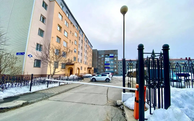 Dvukhkomnatnaya Okolo Gornogo Vozdukha Apartments