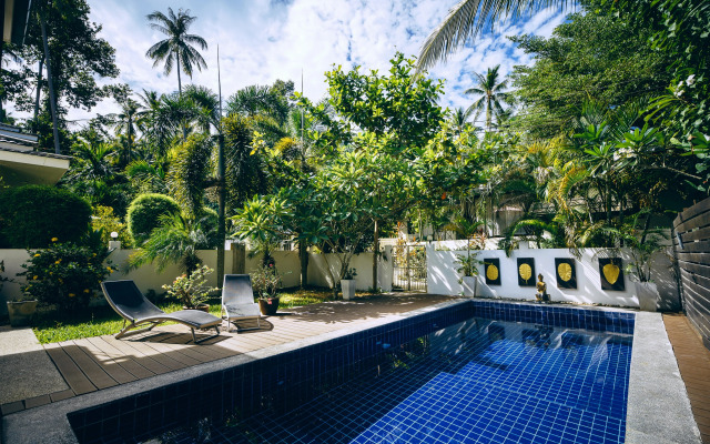 Villa Whitney