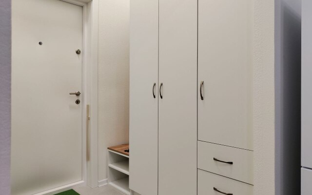 Green Room Serednevo Flat