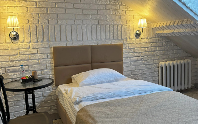 Dizayn-Otel Cherdak Mini hotel