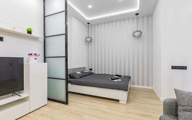 Na prospekte Nezavisimosti, 88 Flat