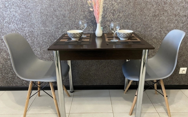 Na Ulitse Mikheeva 25 Flat