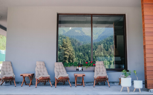 Premium Village Arkhyz Hotel
