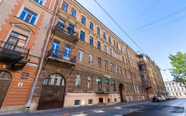 Uyutnaya studiya v Admiralteyskom rayone Flat