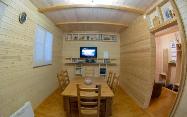 Отель Holiday Home Malino