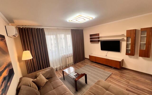 Апартаменты 2-х комнатные. ул. Батурина. д. 19