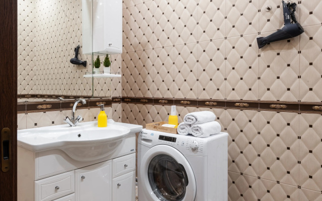 Апартаменты Романова 25