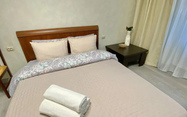 Goldapart Na Chertanovskoy Flat