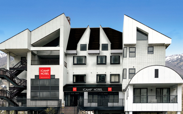 iCamp Japan Hotel
