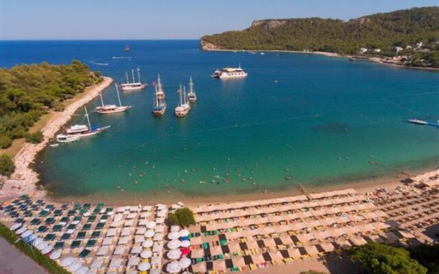 Ozkaymak Marina Hotel