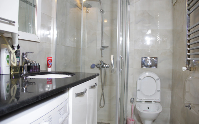 Отель Solo Suites