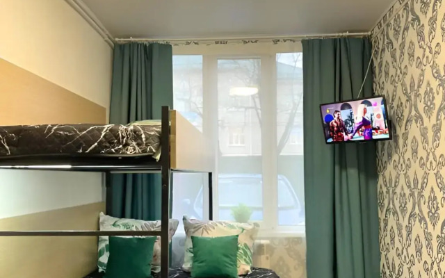 Частный дом в районе Авиагородка и МВД училища