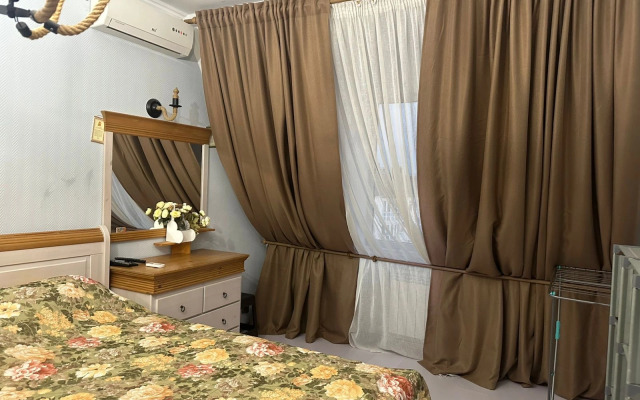 Dvukhurovnevaya 106 Flat