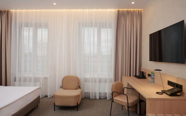 Aura City Hotel
