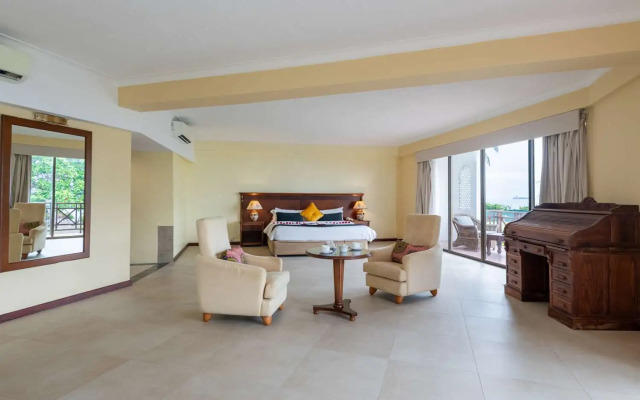 Golden Tulip Dar Es Salaam Hotel