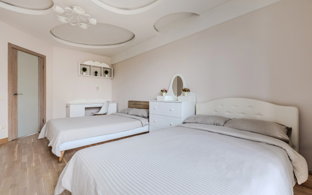 Kvartira uyutnaya i prostornaya s parkingom