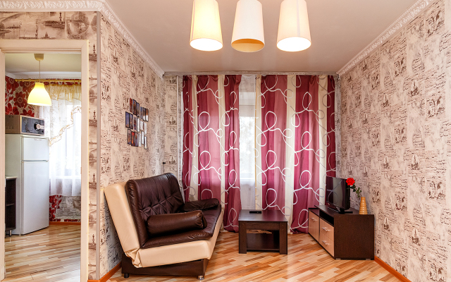 Kemhotel 50 Let Oktyabrya 18 Apartments