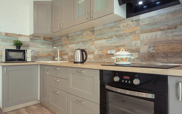 Квартира от компании Хоум Отель на Ново- Садовой  215Б