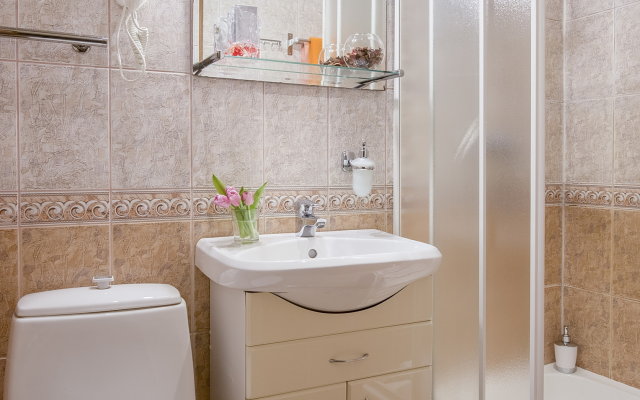 Отель Искра