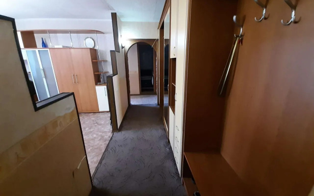 Na Pekinskoy 19A Flat