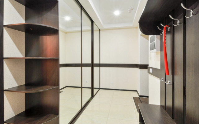 Apartment on Surikova