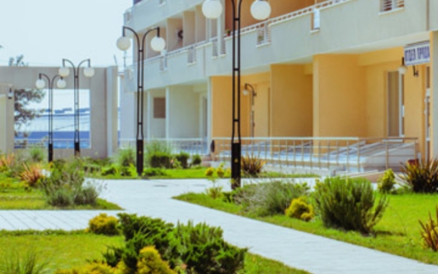 Royal Residence Triumph Apartments